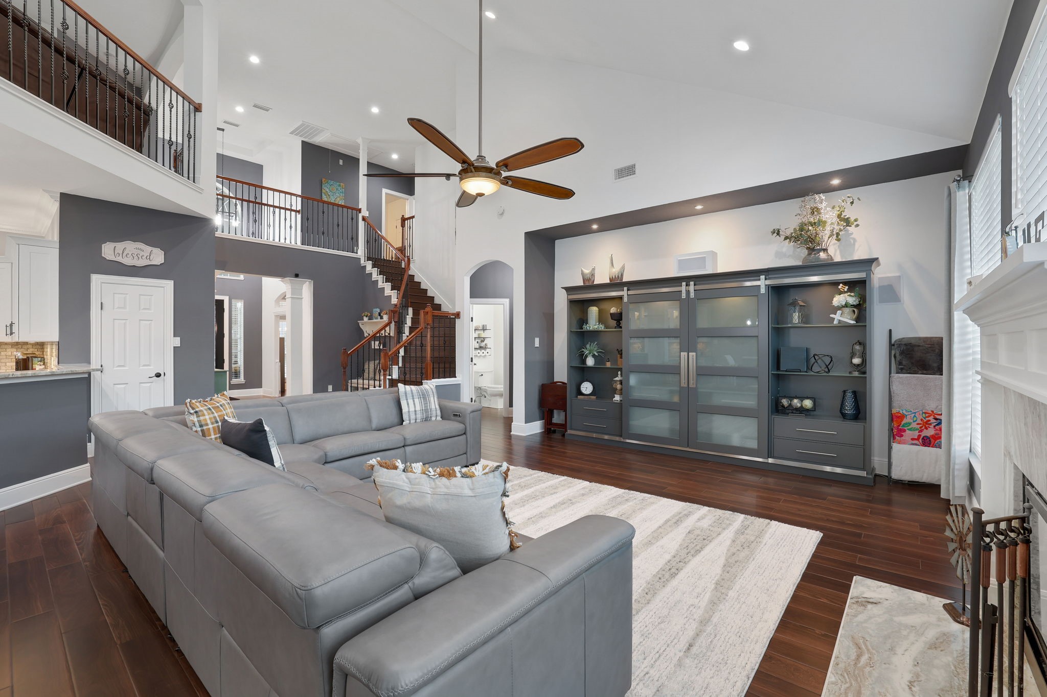 6407 Holly Canyon Court Property Photo 14
