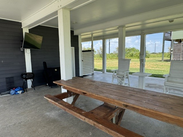 3409 Beachcomber Property Photo 2