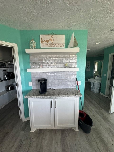 3409 Beachcomber Property Photo 9