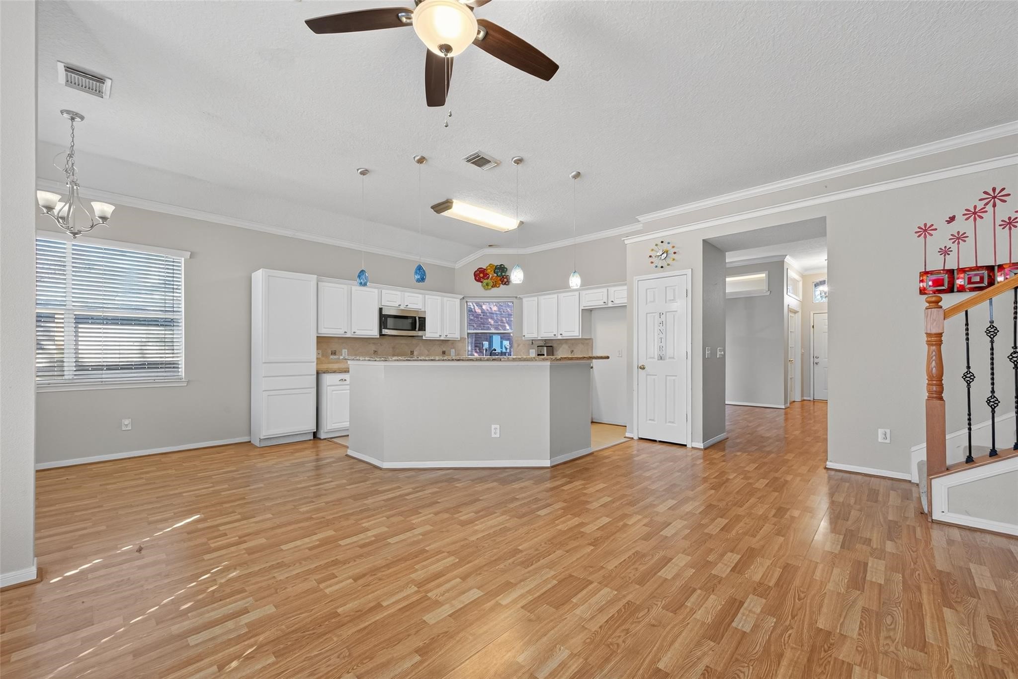 5908 Timber Oaks Ridge Property Photo 6