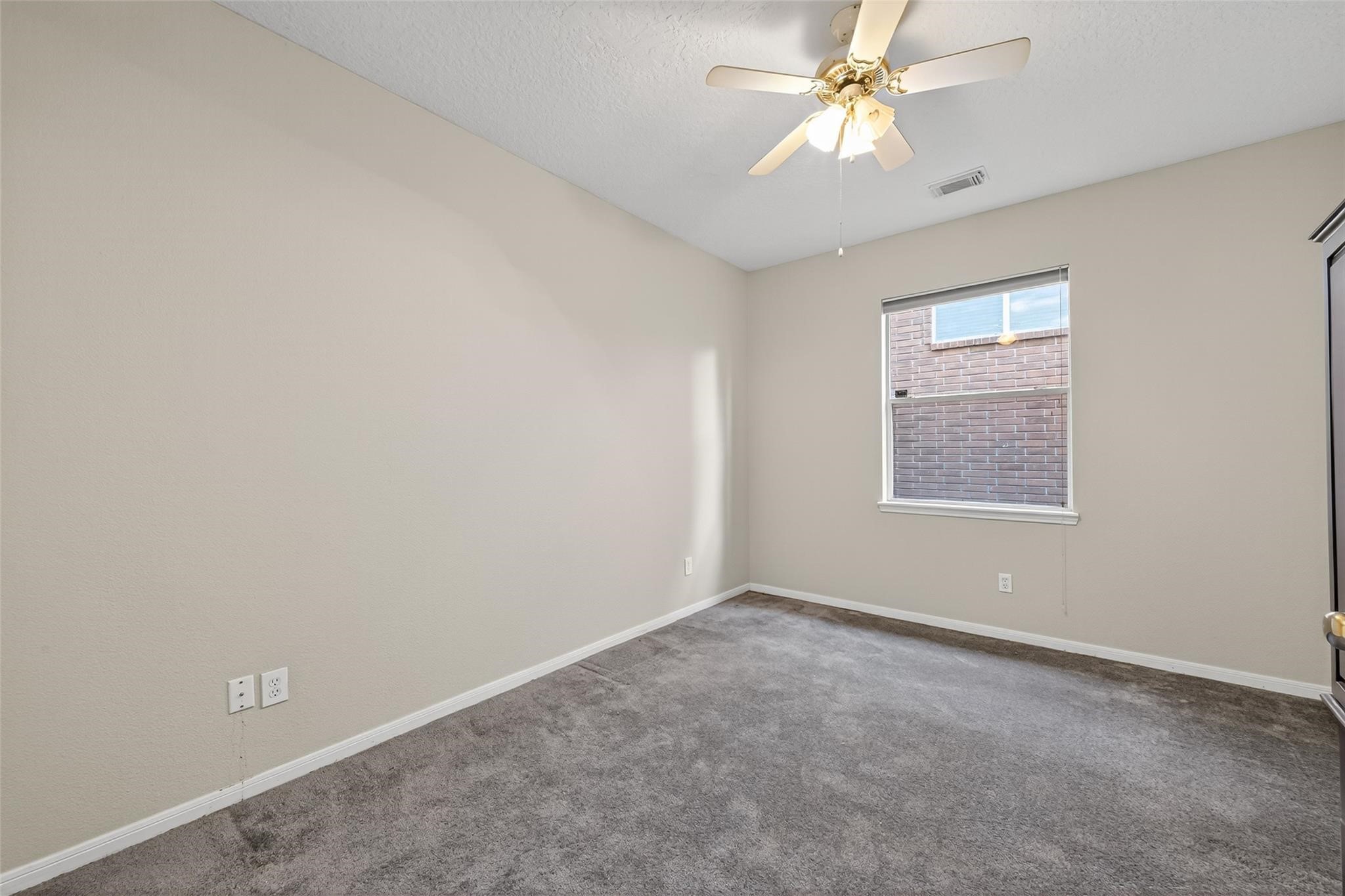 5908 Timber Oaks Ridge Property Photo 12