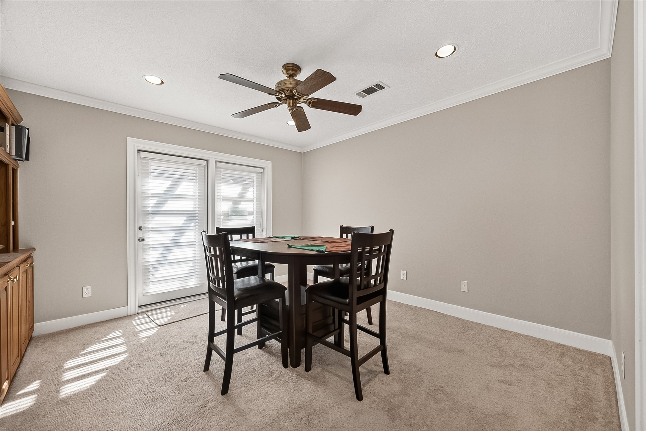 31 Champions Colony E Property Photo 8