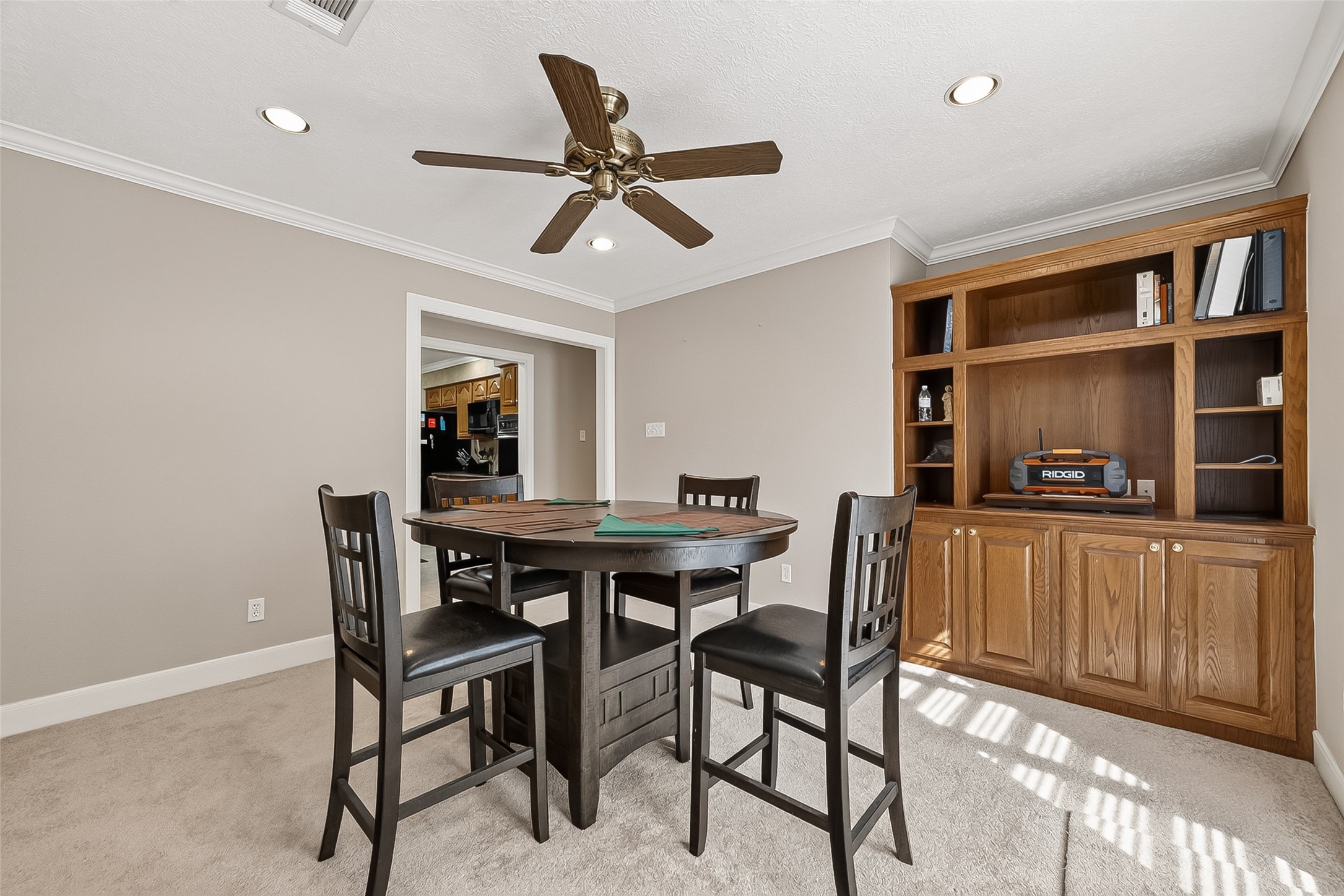 31 Champions Colony E Property Photo 9