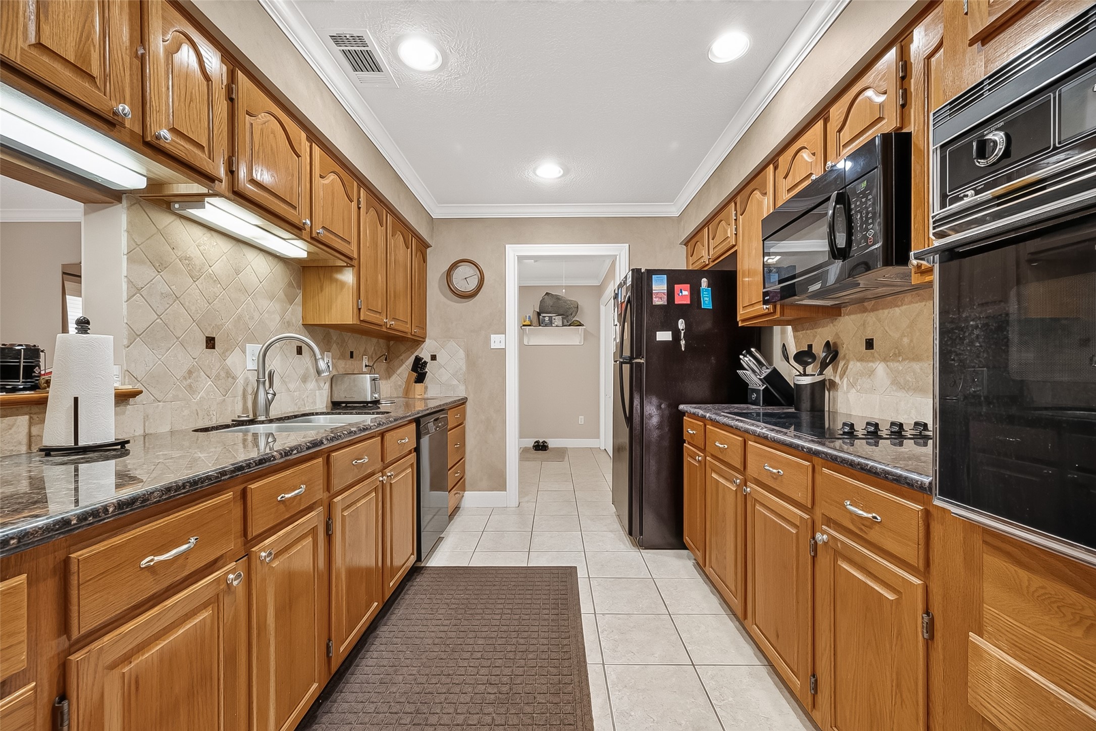 31 Champions Colony E Property Photo 15