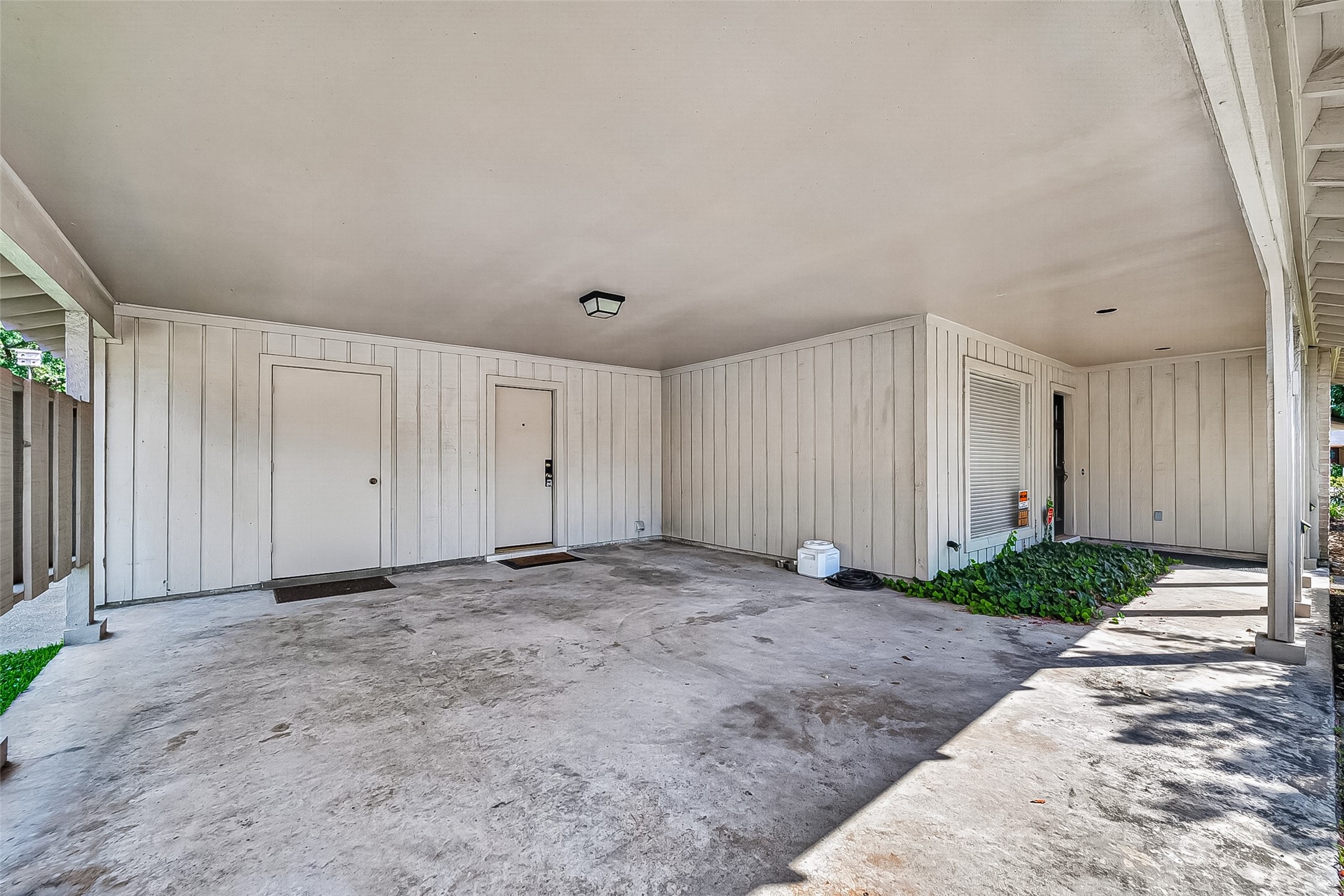 31 Champions Colony E Property Photo 29