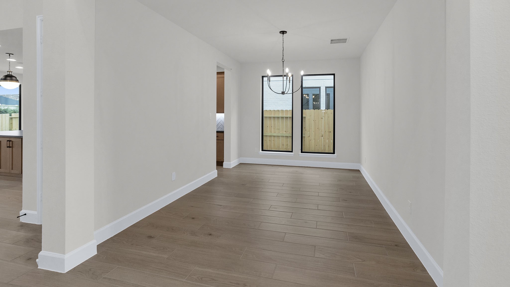 1101 River Rock Circle Property Photo 3