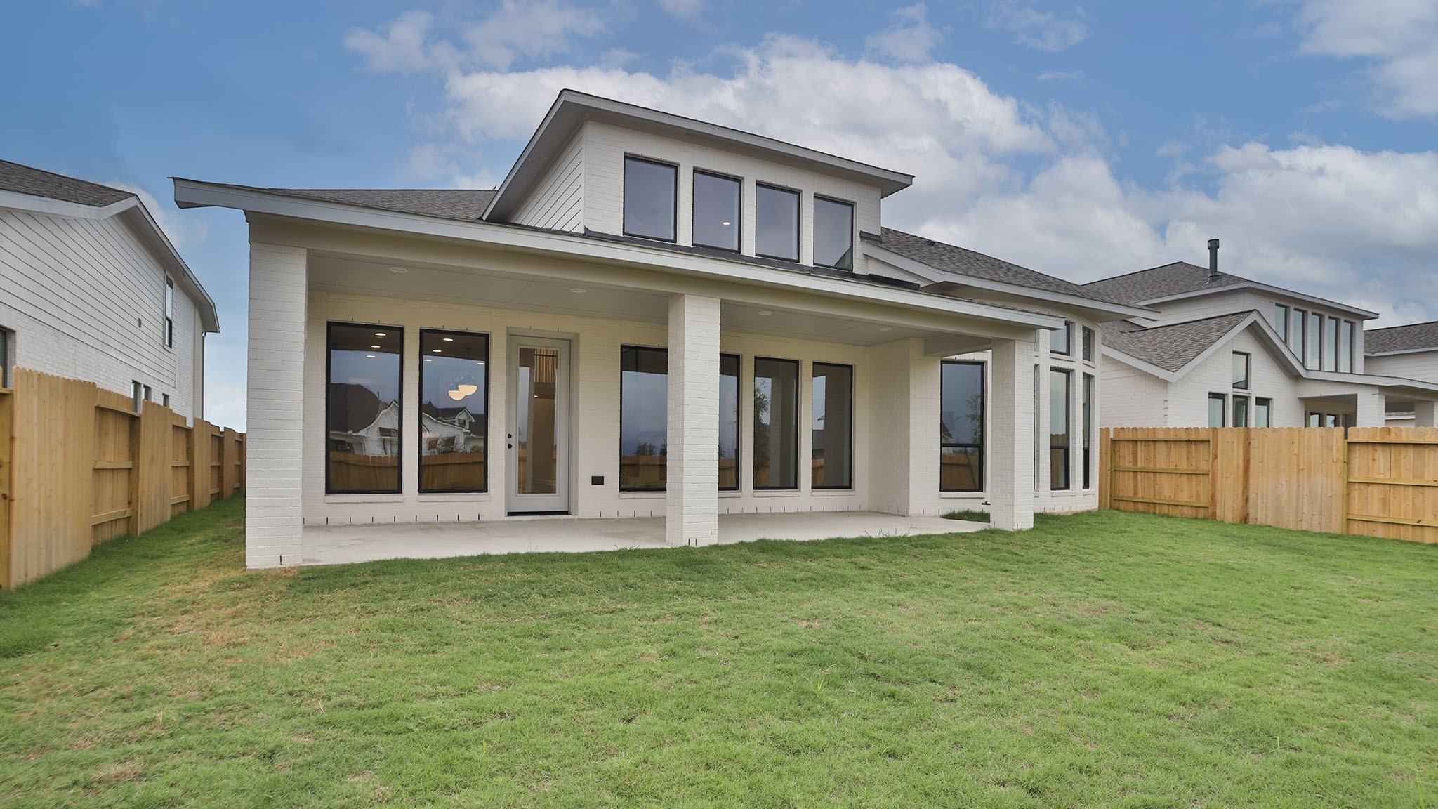 1101 River Rock Circle Property Photo 18