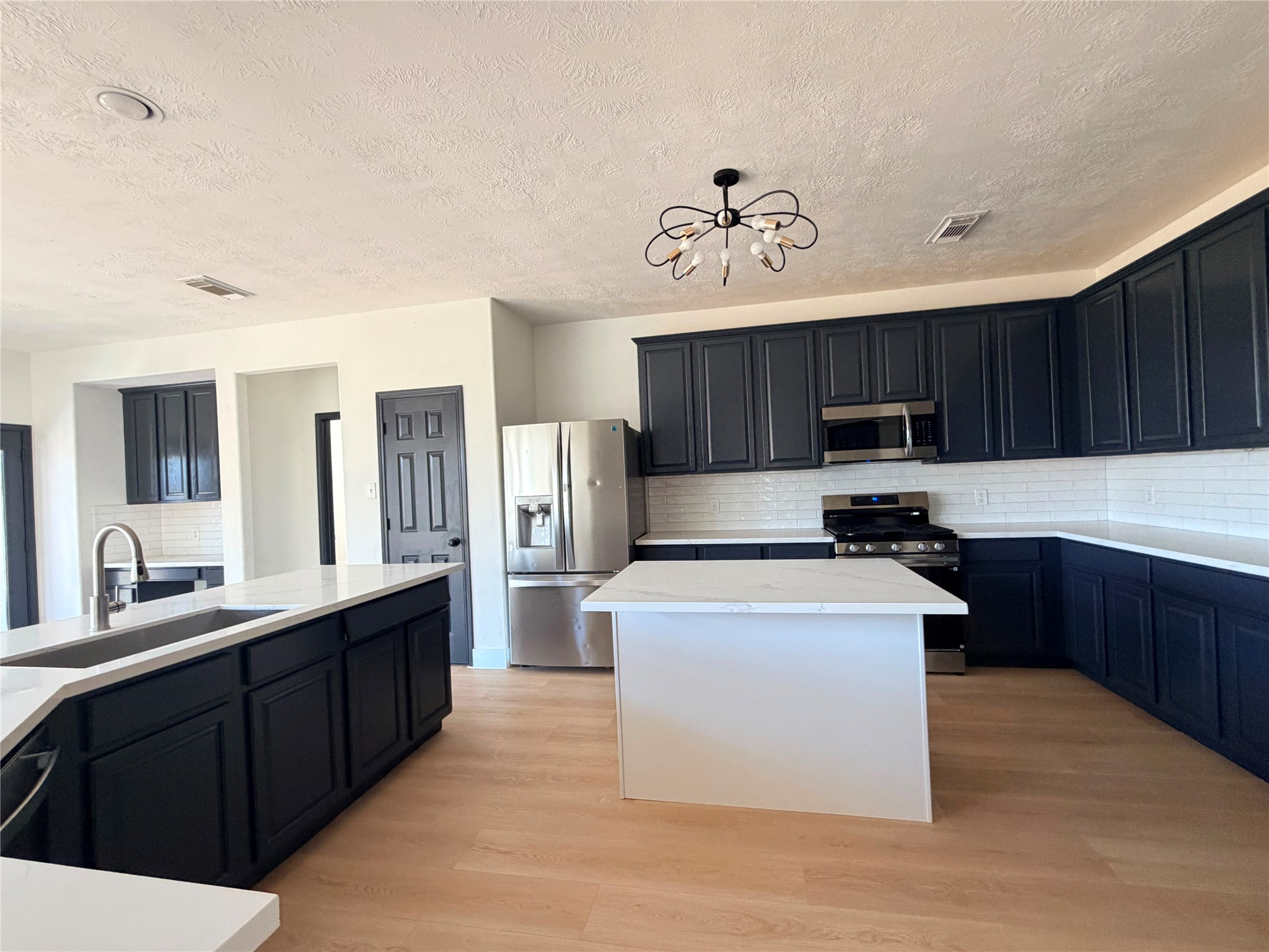 22110 Bridgestone Pine Court Property Photo 17