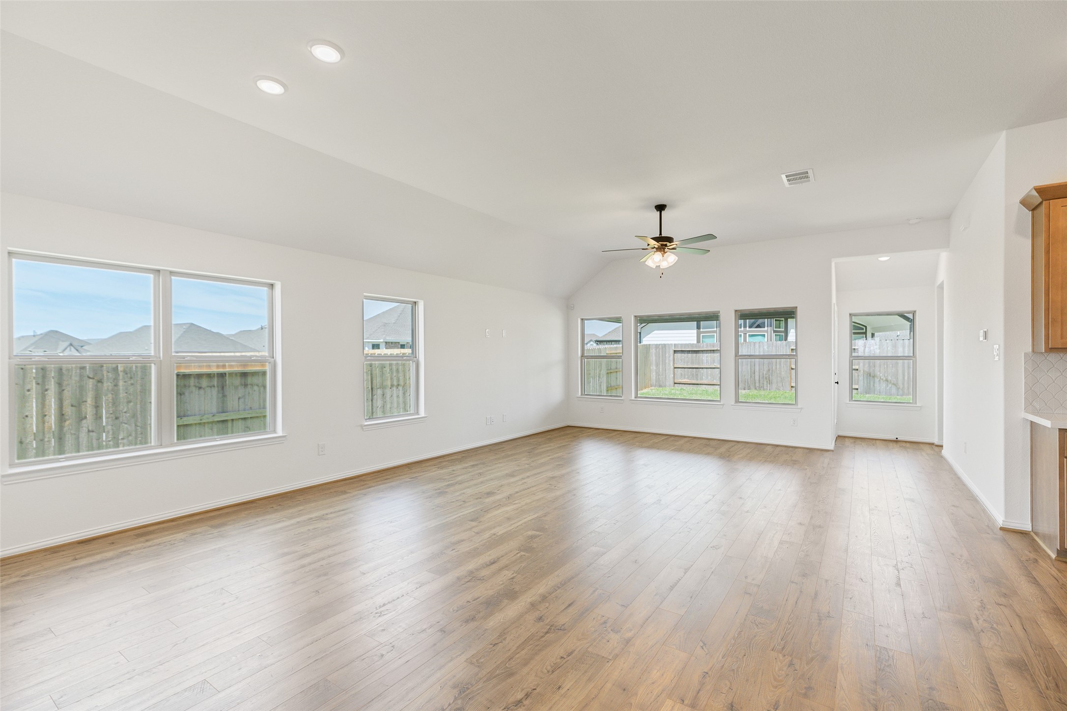 4732 Bakers Landing Drive Property Photo 11