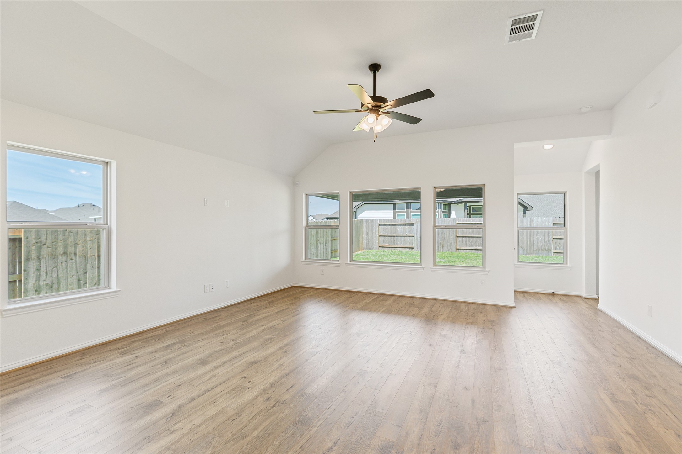 4732 Bakers Landing Drive Property Photo 12