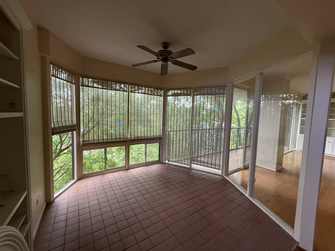 9333 Memorial Drive 412 Property Photo 7