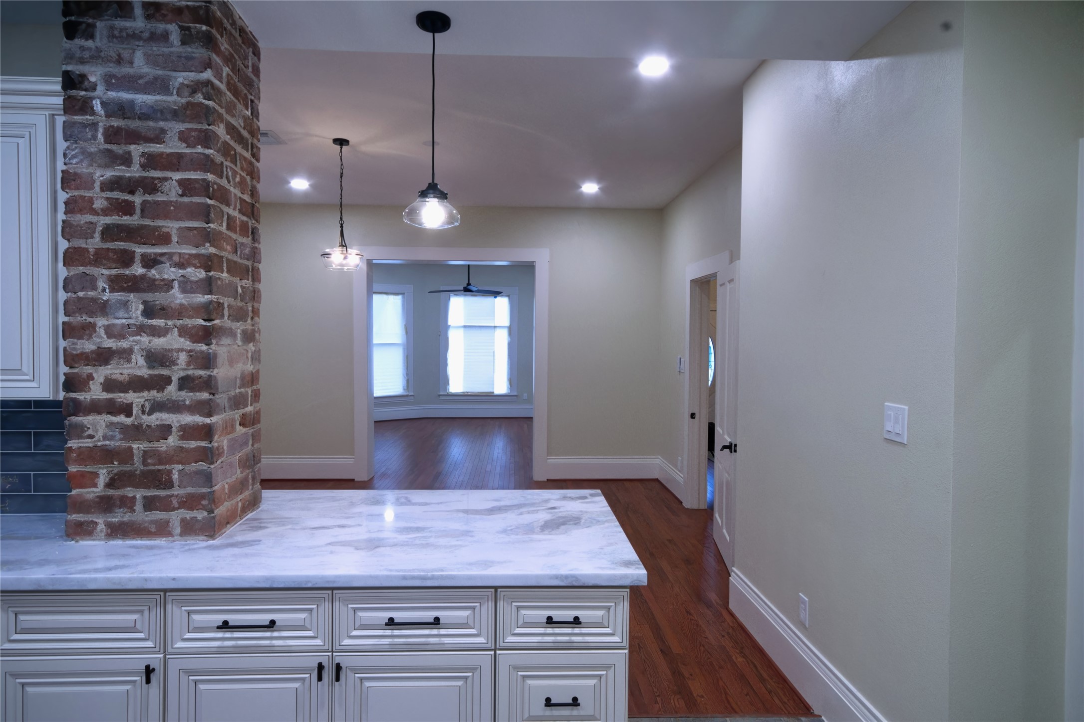 505 Winnie Street Property Photo 14