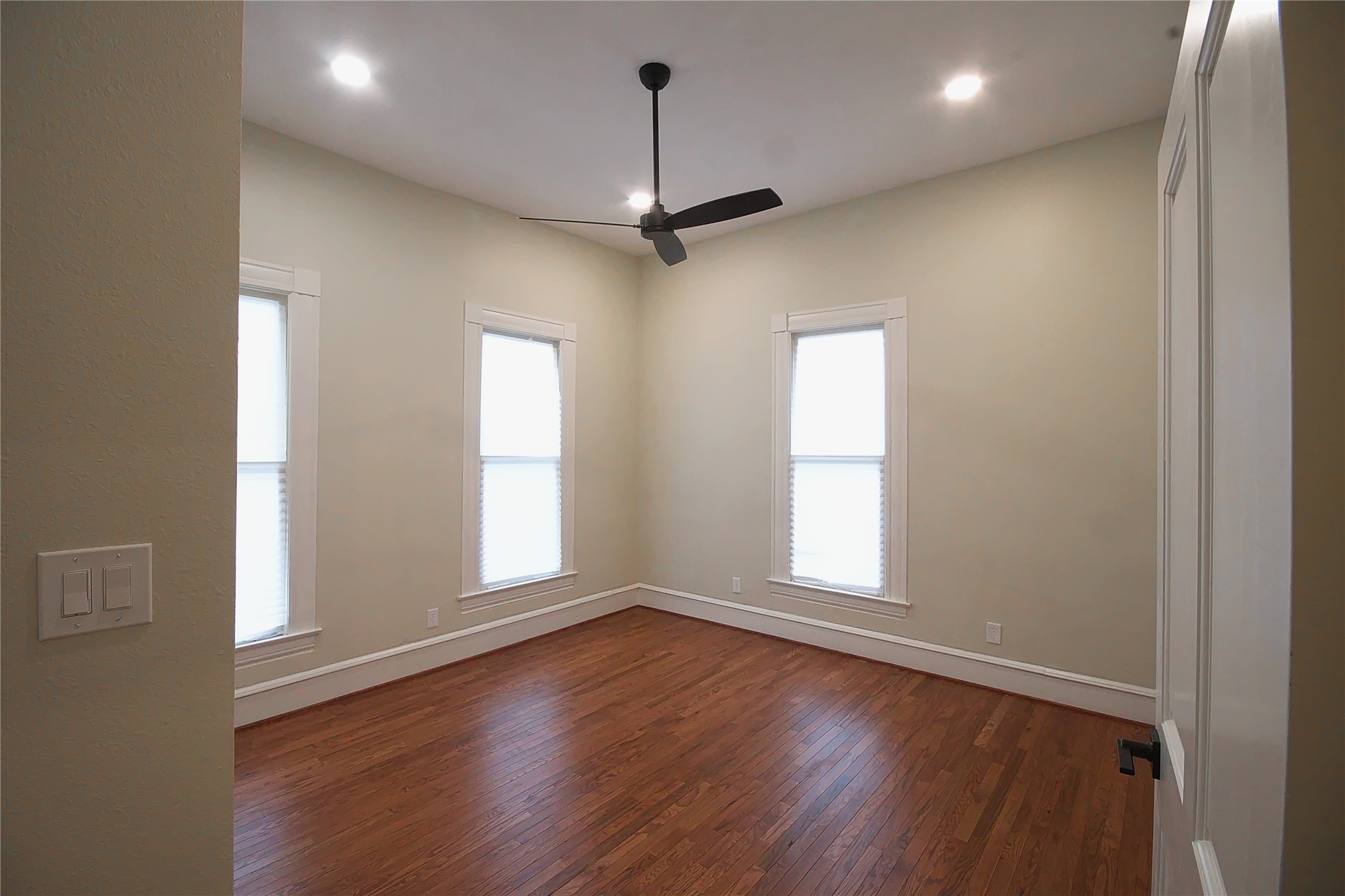 505 Winnie Street Property Photo 20