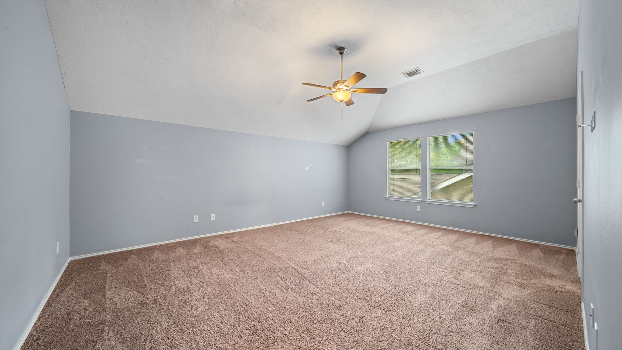 134 S Vesper Bend Circle Property Photo 18