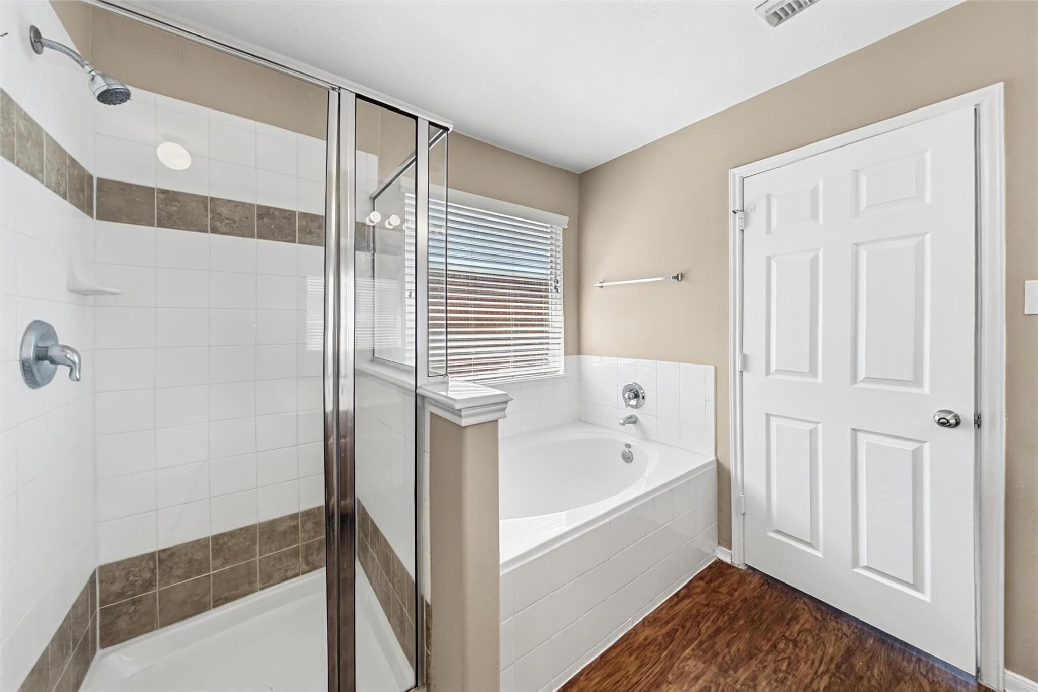 8302 Hardy Elm Street Property Photo 10