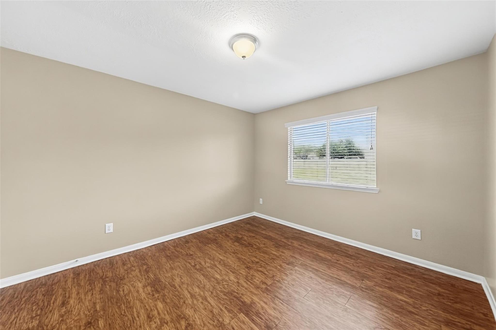 8302 Hardy Elm Street Property Photo 14