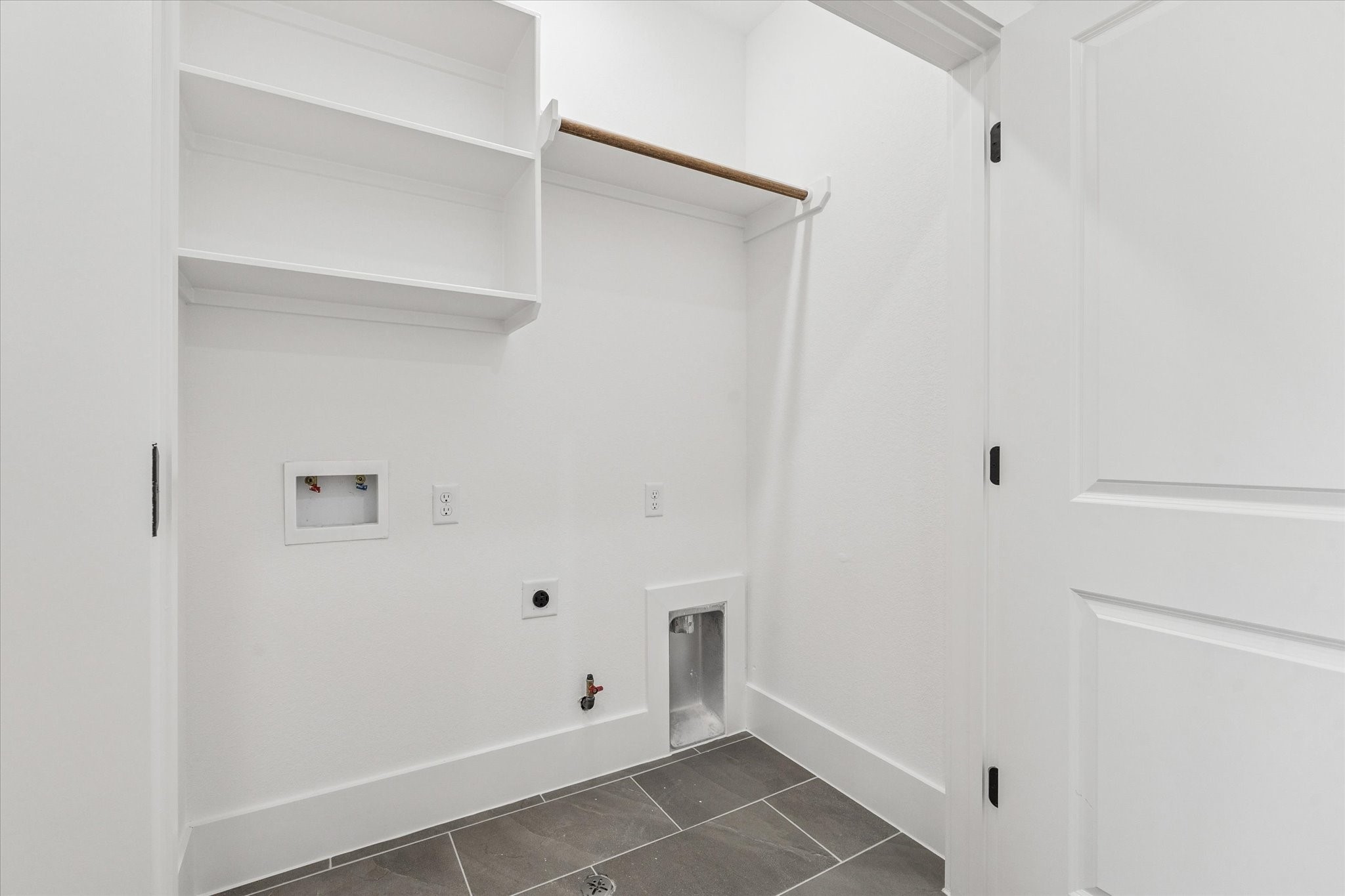 5622 Azores Property Photo 34