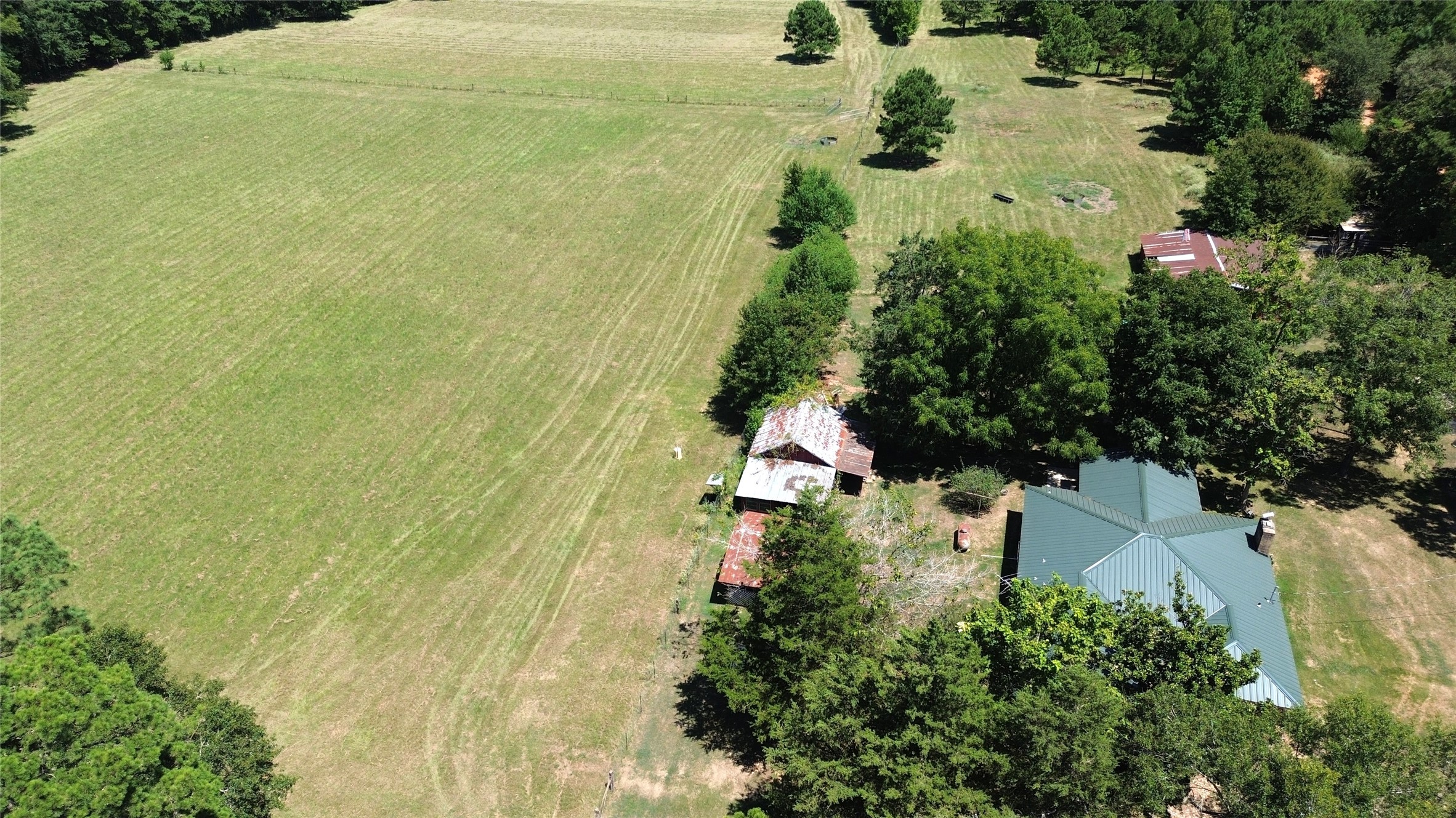 1684 County Road 1050 Property Photo 4
