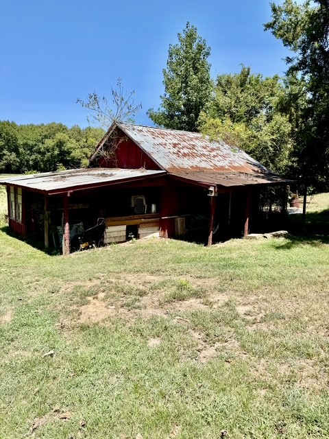 1684 County Road 1050 Property Photo 23