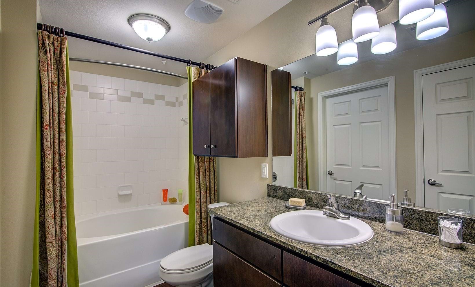2951 N Loop 336 W 0121 Property Photo 13
