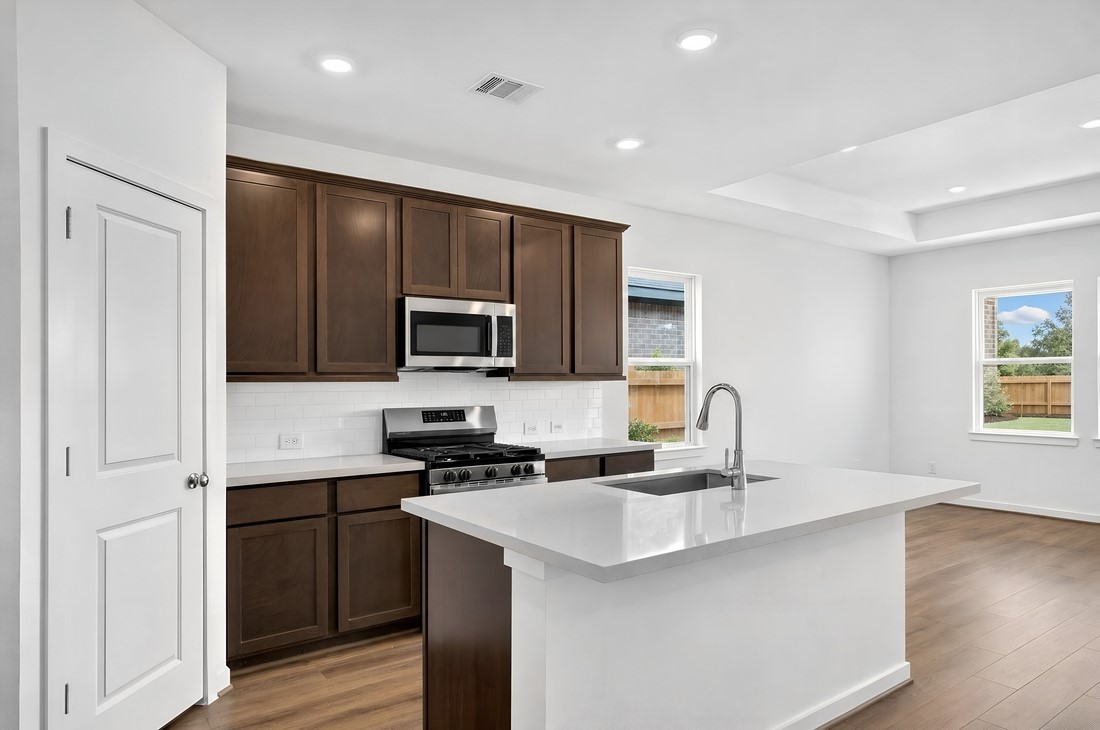 9630 Akashi Run Drive Property Photo 3