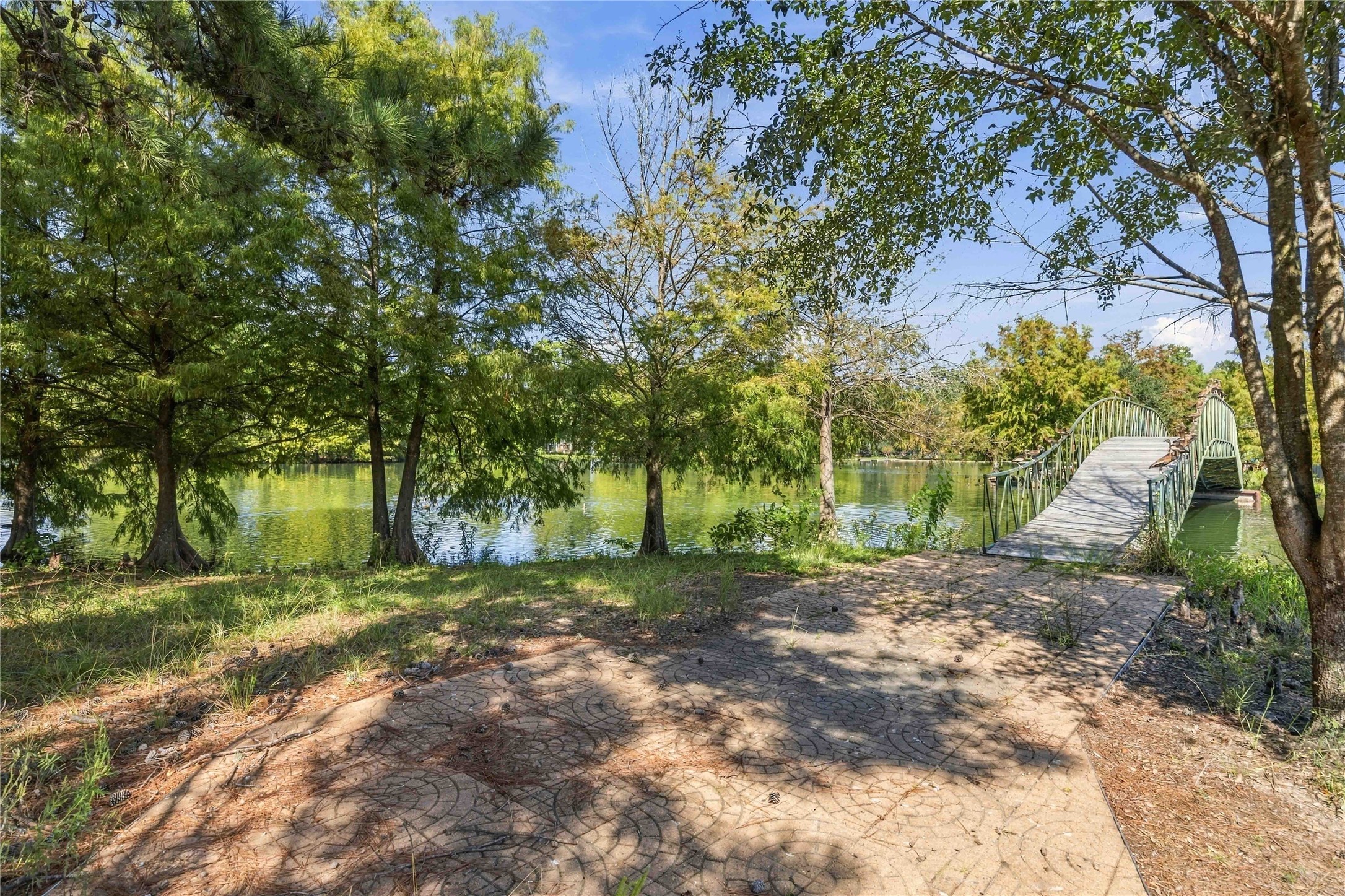 22731 Ford Road Property Photo 10