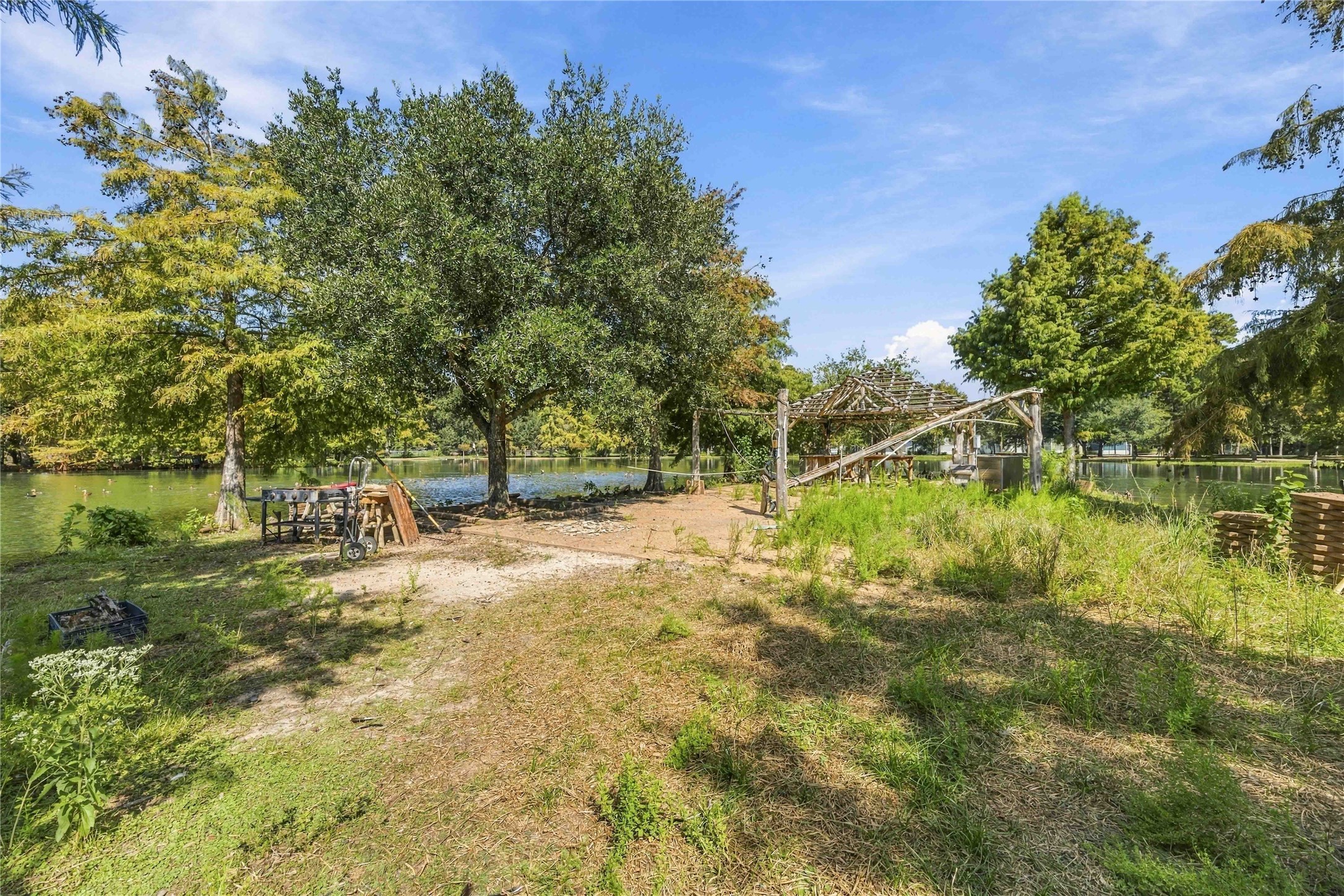 22731 Ford Road Property Photo 13