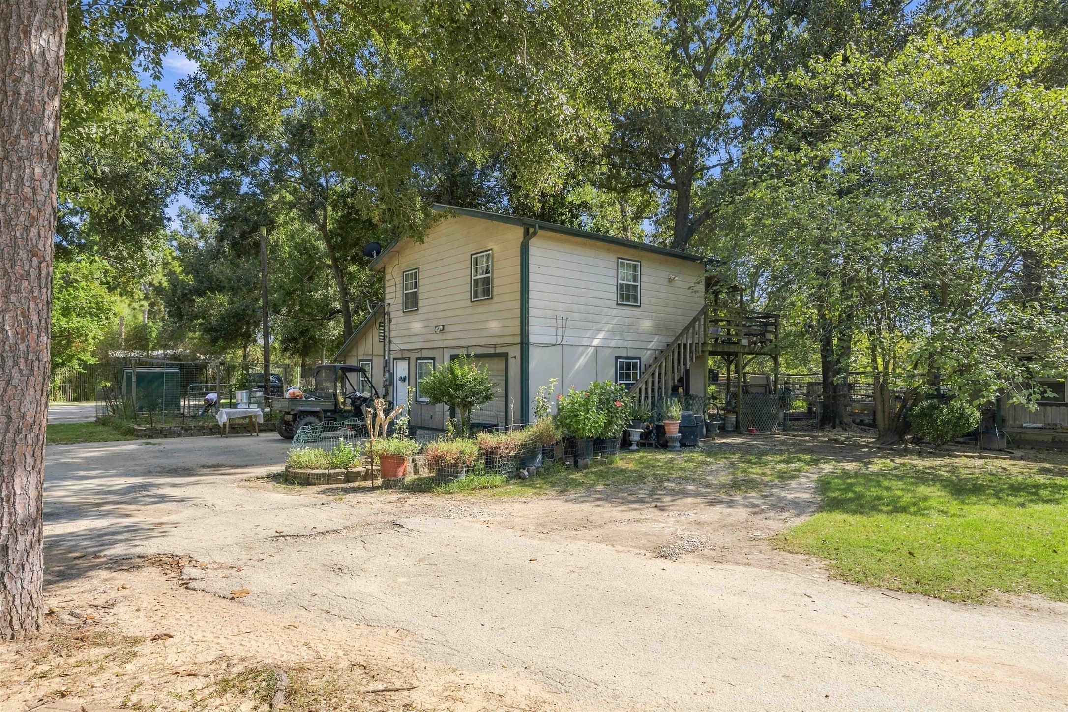 22731 Ford Road Property Photo 23