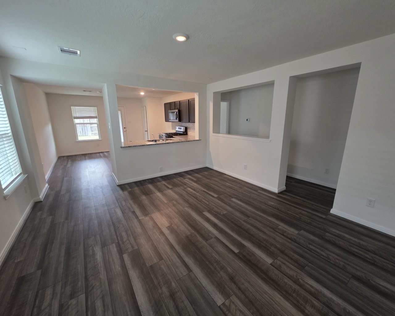 3027 Elassona Lane Property Photo 3