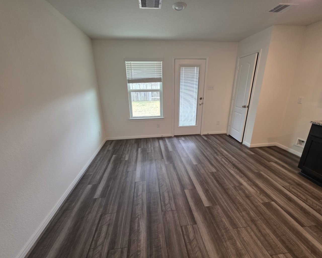 3027 Elassona Lane Property Photo 8