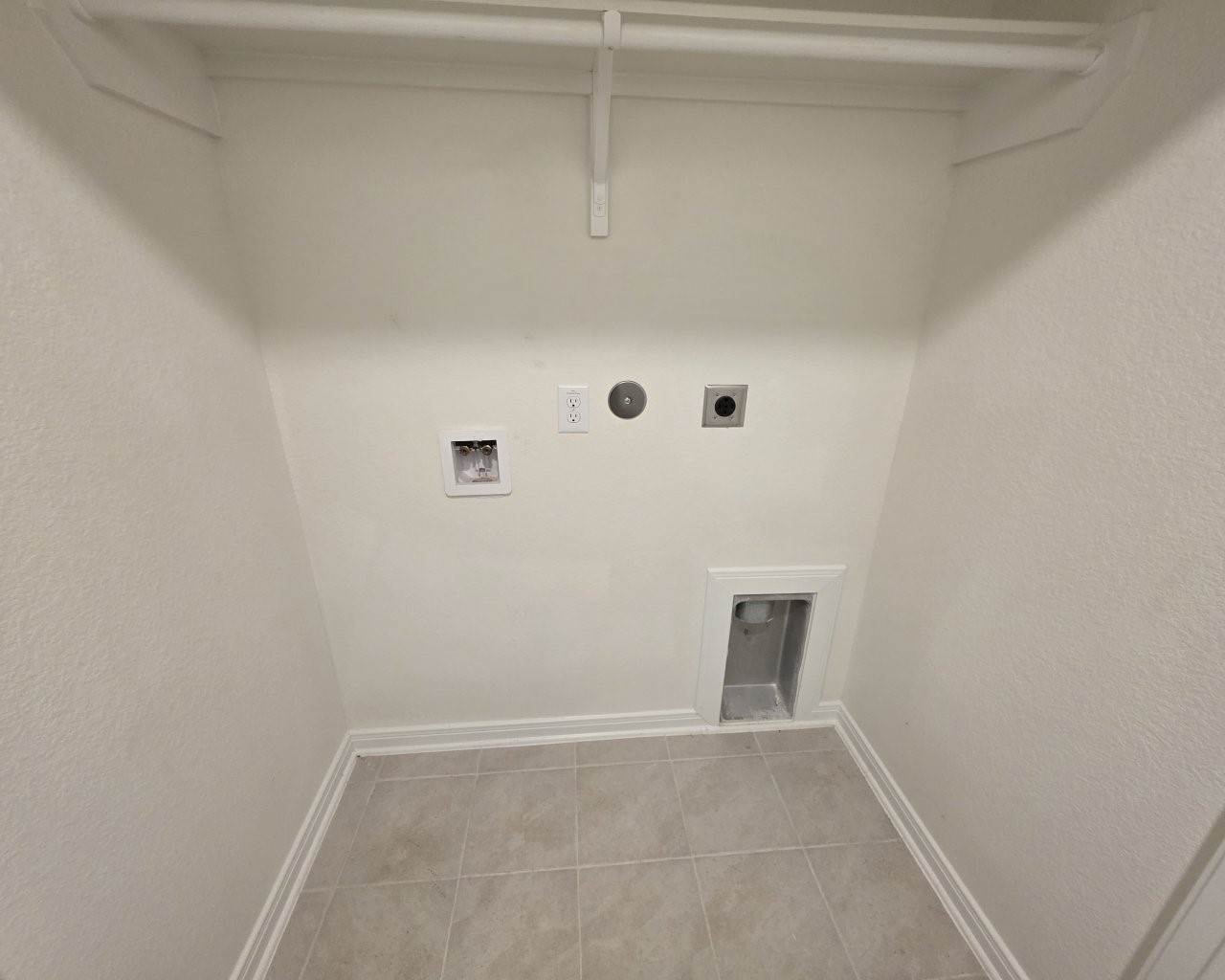 3027 Elassona Lane Property Photo 15