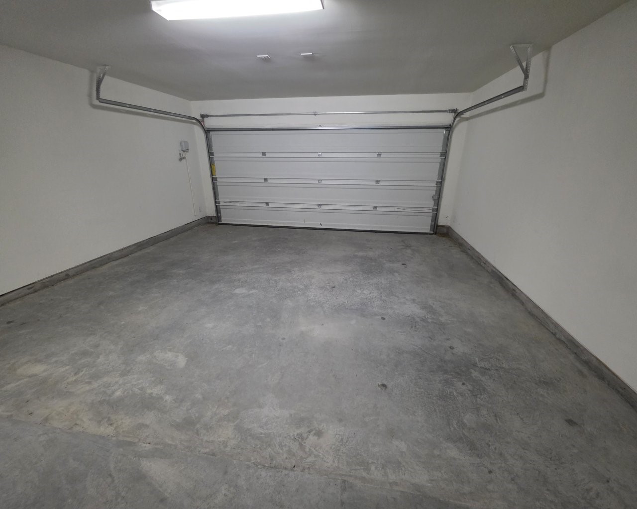 3027 Elassona Lane Property Photo 16