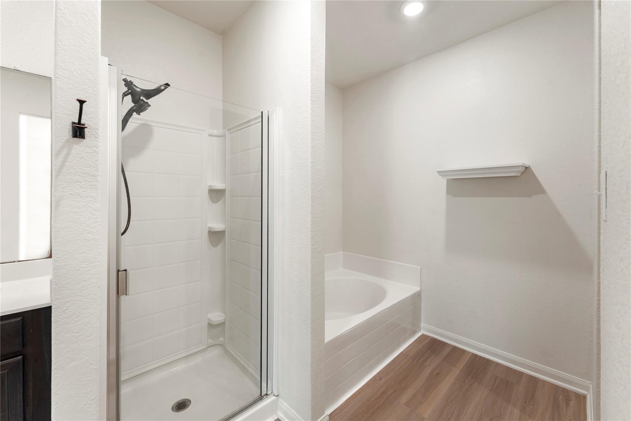 9702 Opal Gates Drive, Rosharon Tx 77583 Property Photo 23