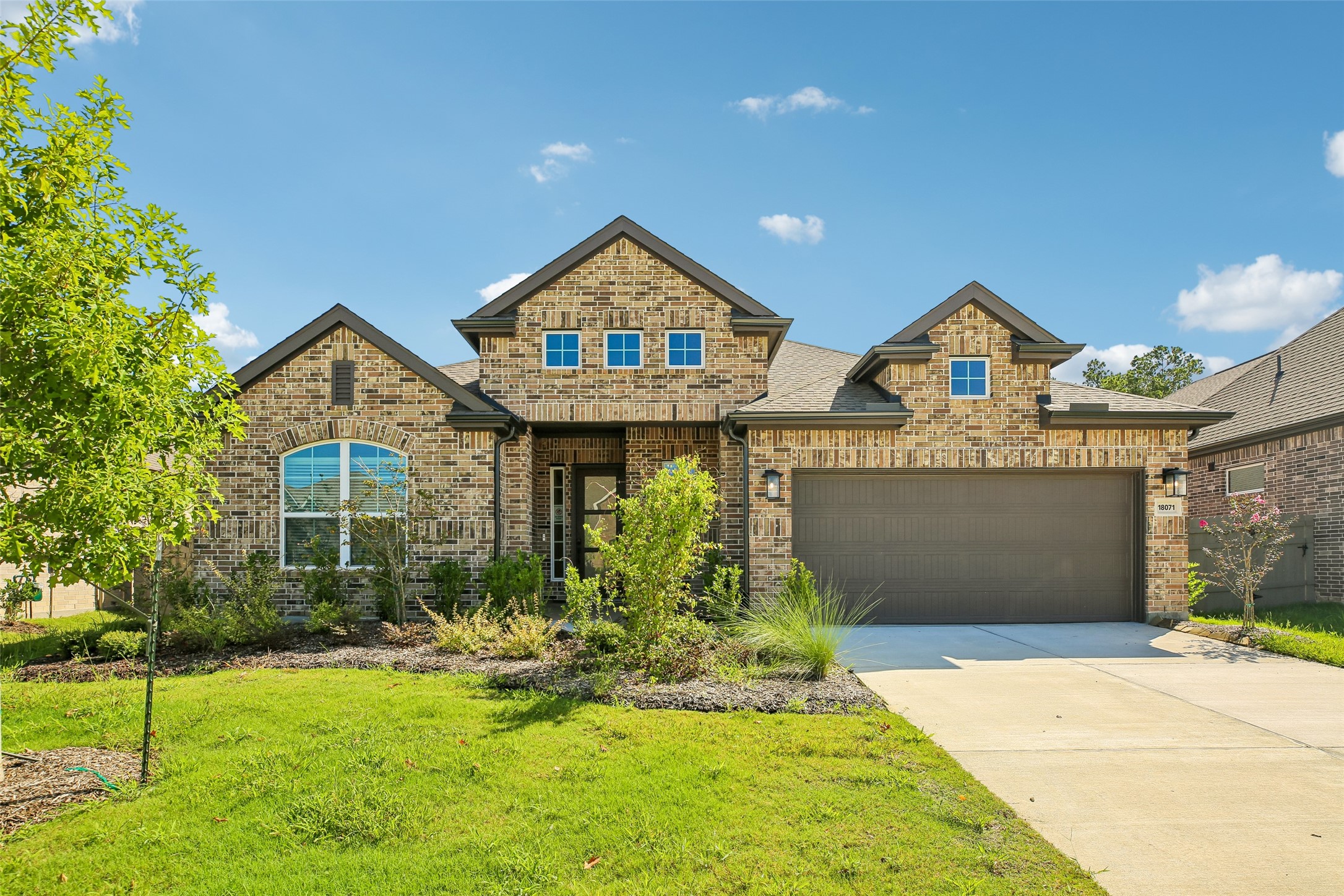18071 Brennie Bird Lane Property Photo 1