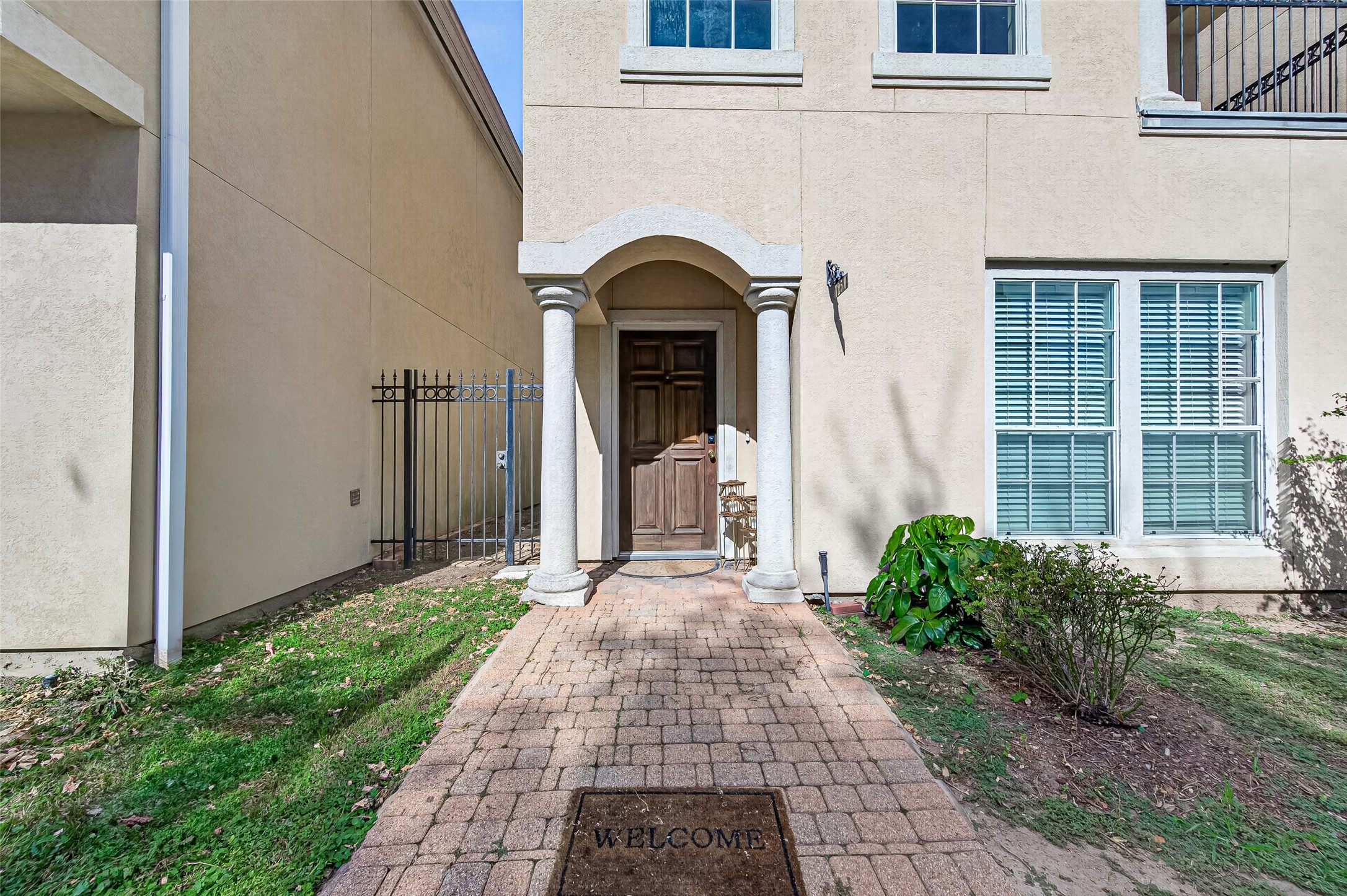 7250 Harmony Cove Property Photo 4