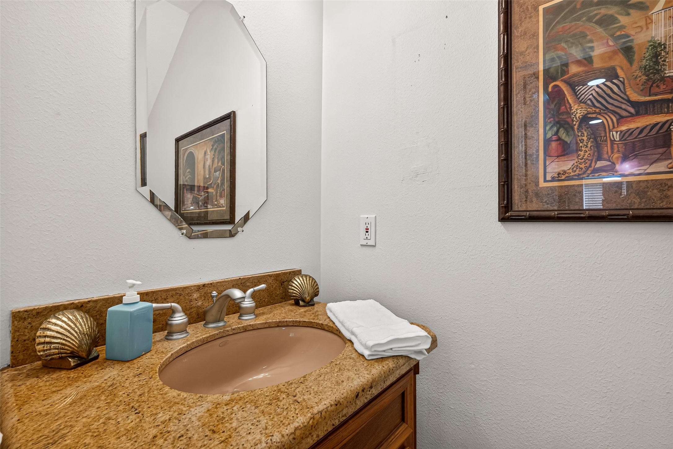 7250 Harmony Cove Property Photo 15