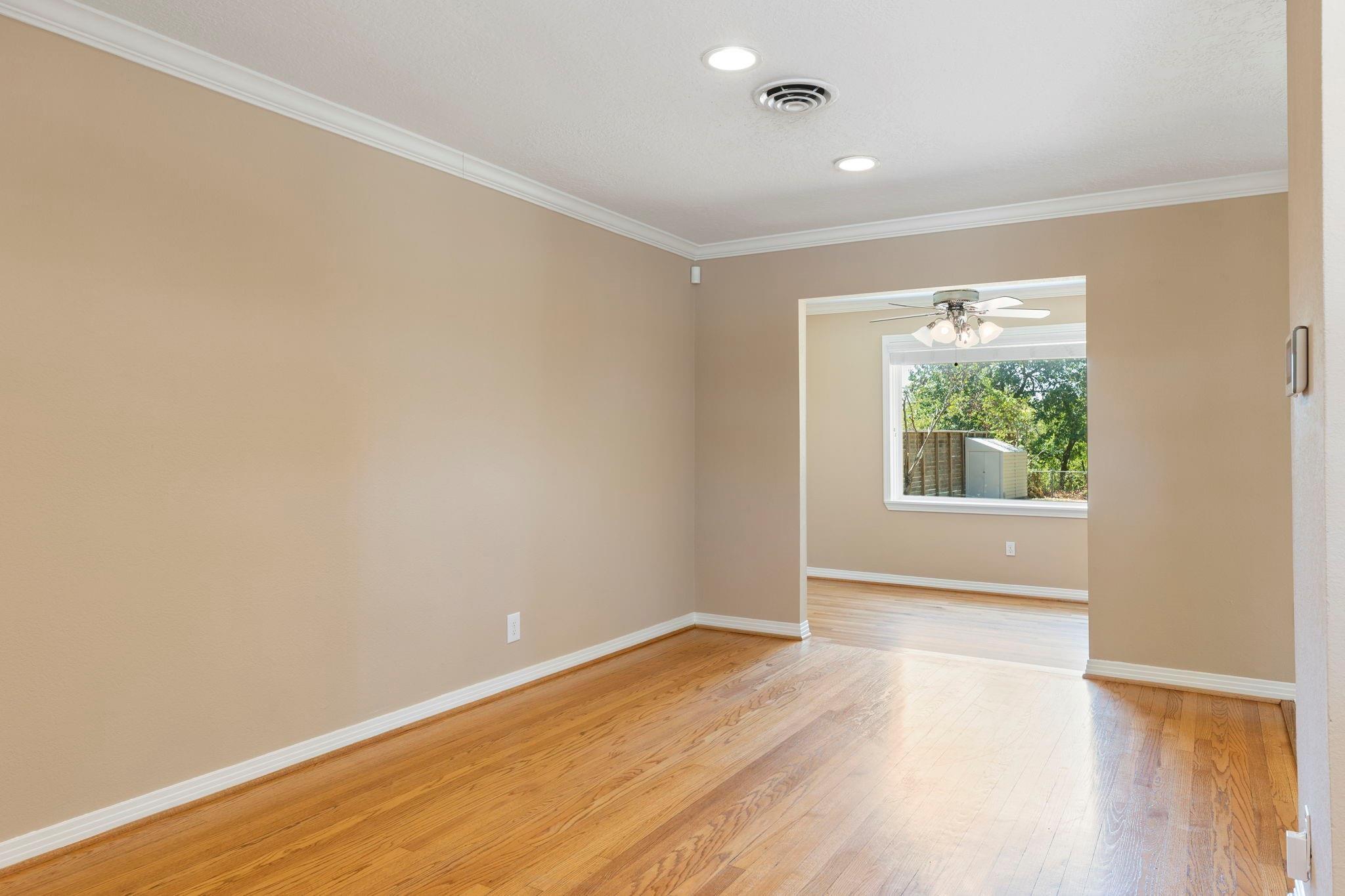 1802 Turnpike Road Property Photo 9