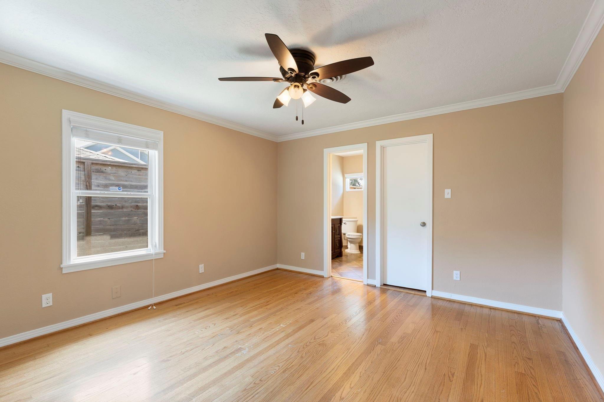 1802 Turnpike Road Property Photo 28