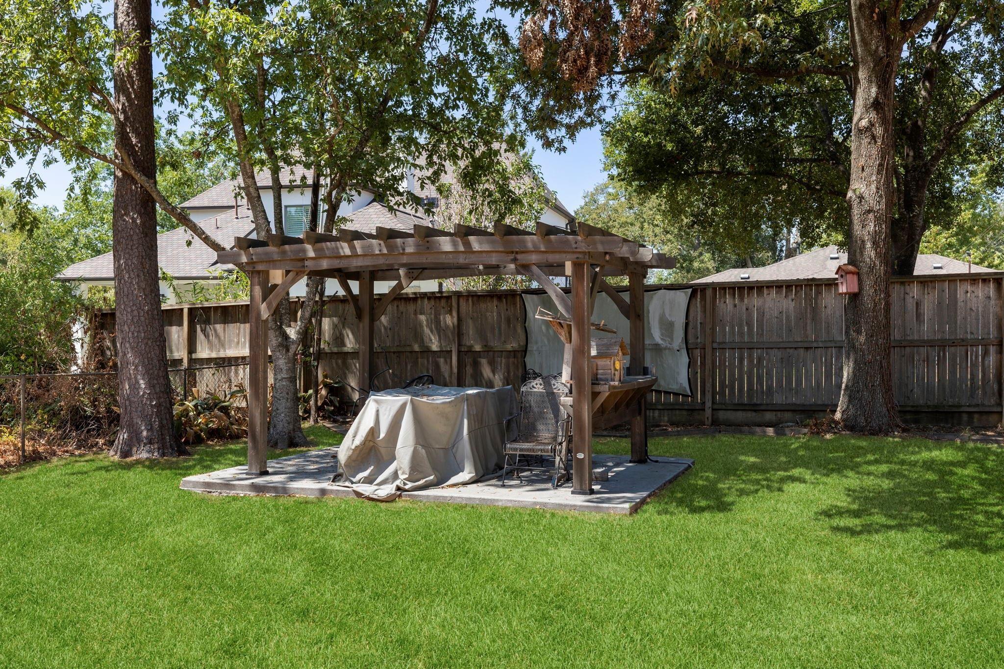 1802 Turnpike Road Property Photo 46