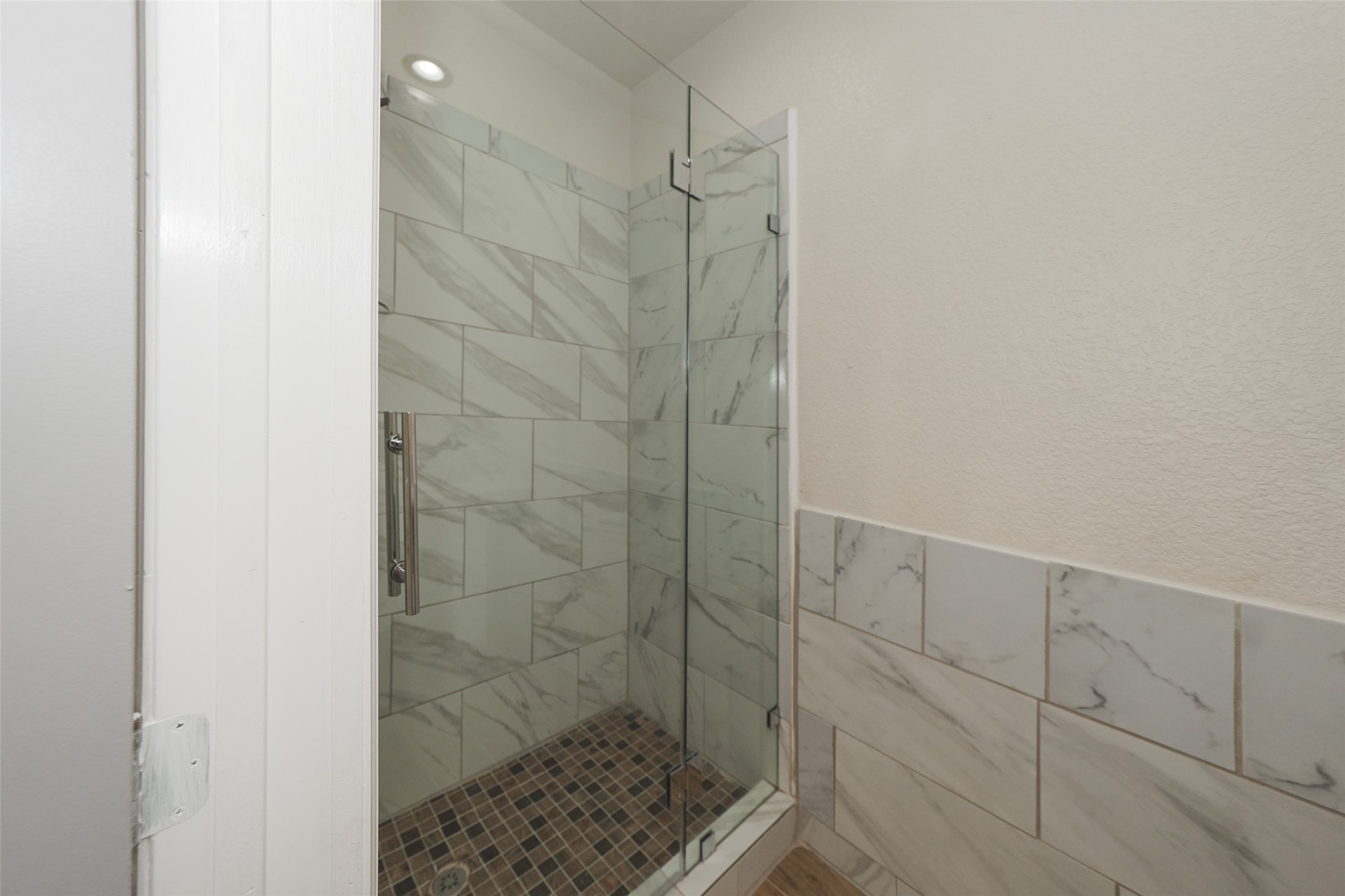 9305 Kentshire Drive Property Photo 11