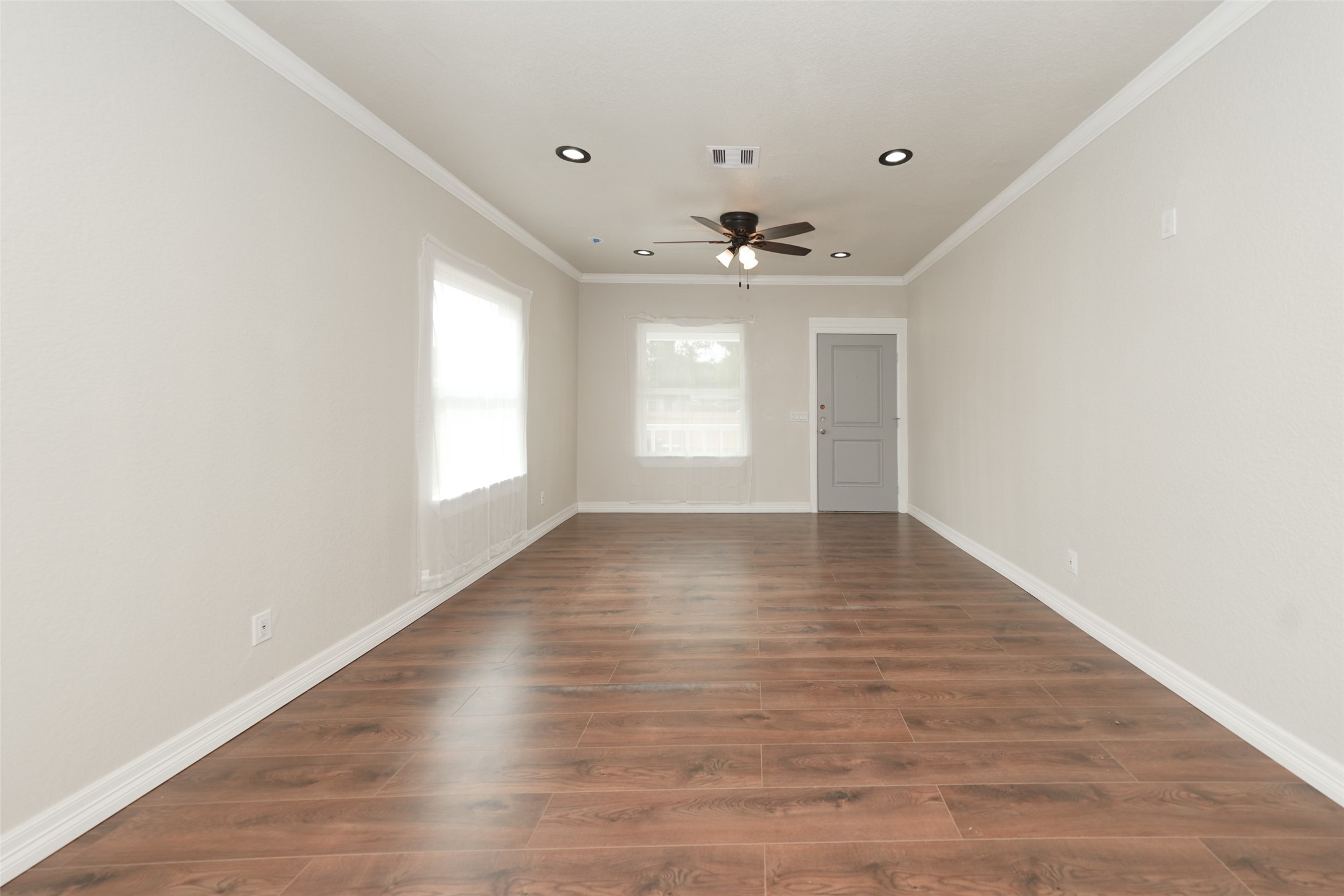 9305 Kentshire Drive Property Photo 19