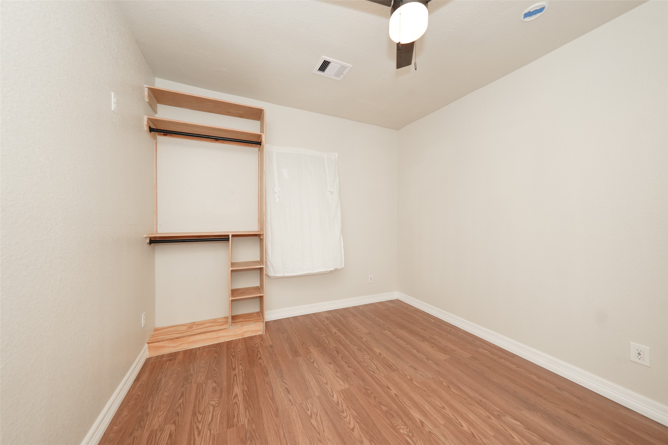 9305 Kentshire Drive Property Photo 27