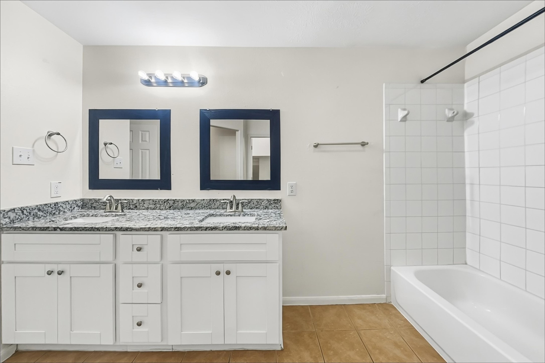 8339 Loetsch Ridge Way Property Photo 10