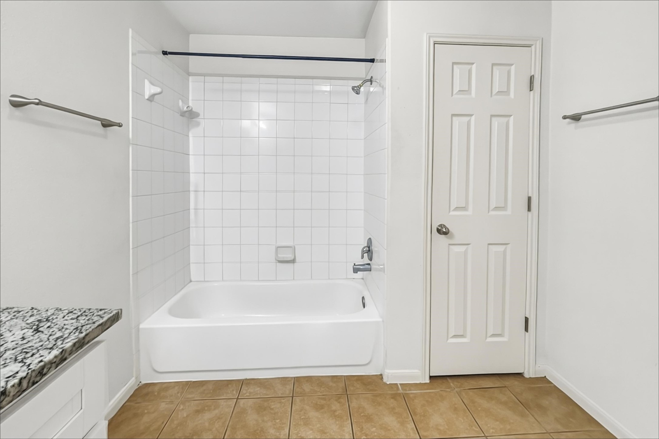 8339 Loetsch Ridge Way Property Photo 11