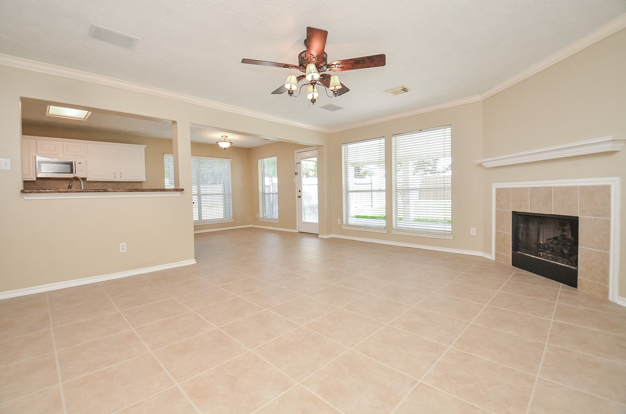 15323 Ochre Leaf Trail Property Photo 12