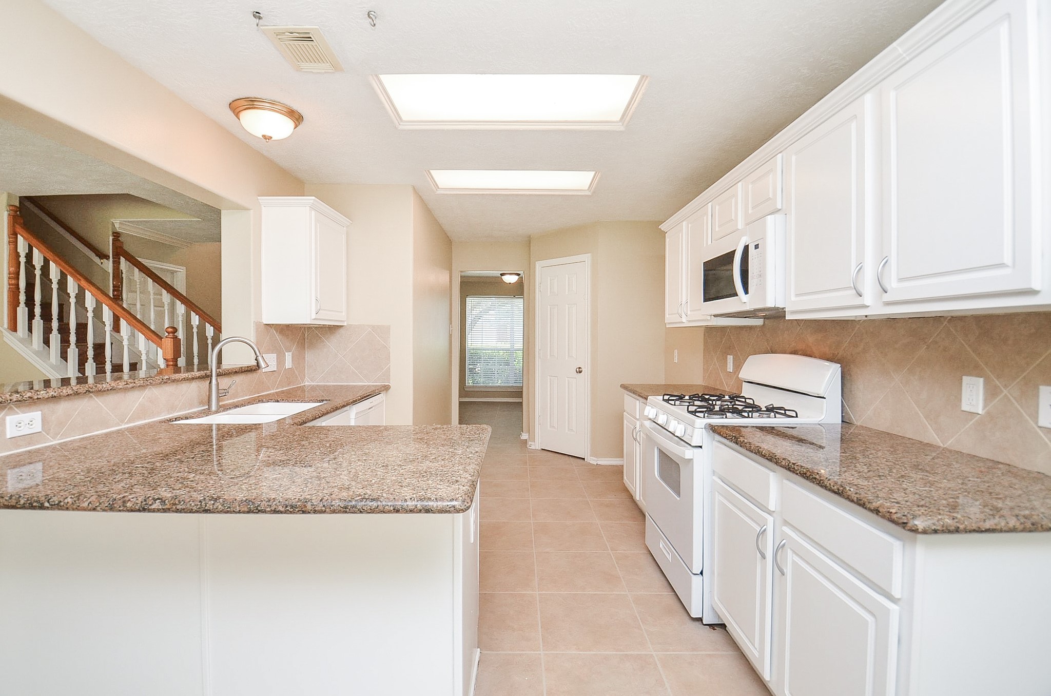 15323 Ochre Leaf Trail Property Photo 16