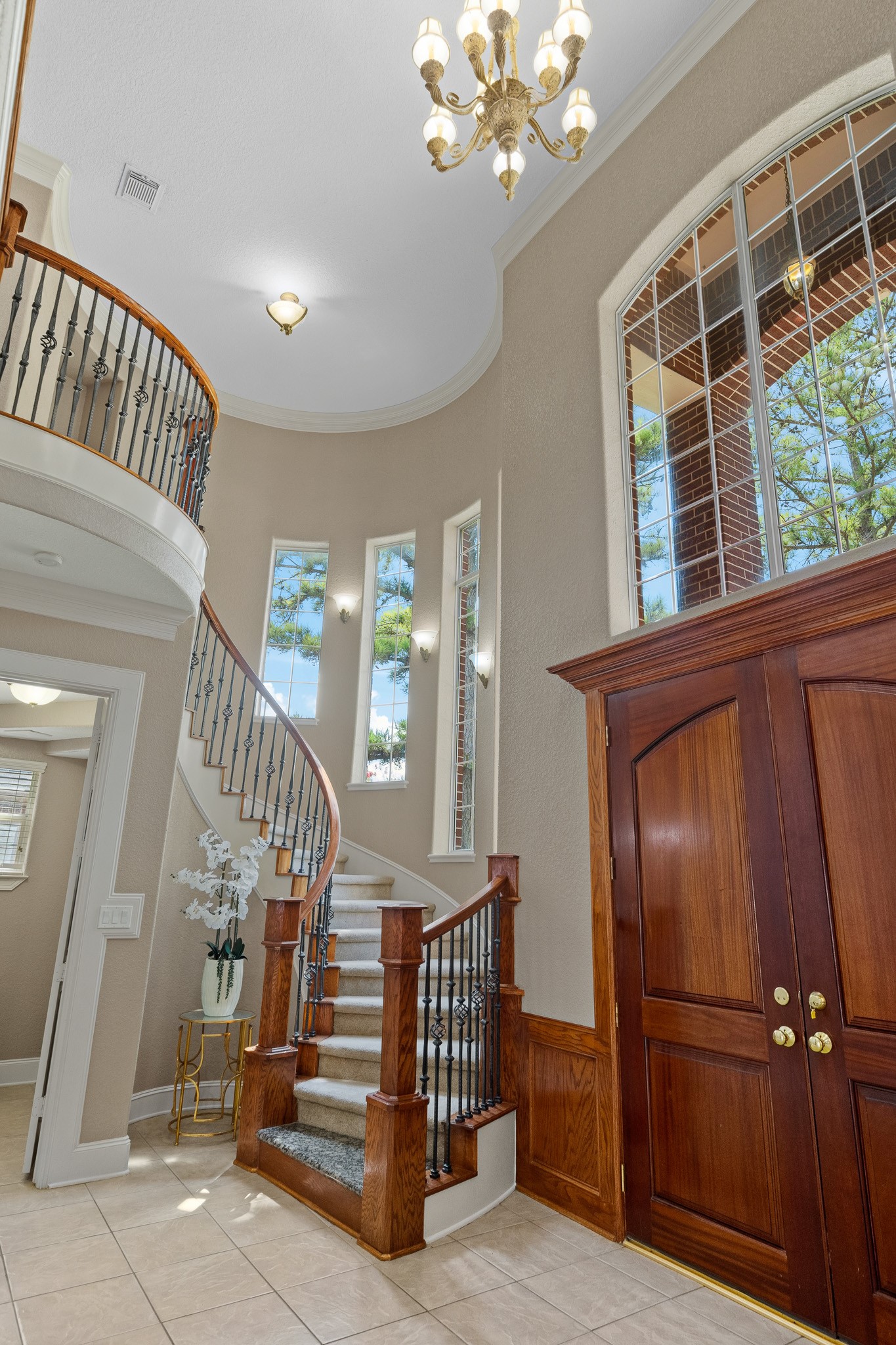 18314 Timber Strand Drive Property Photo 2