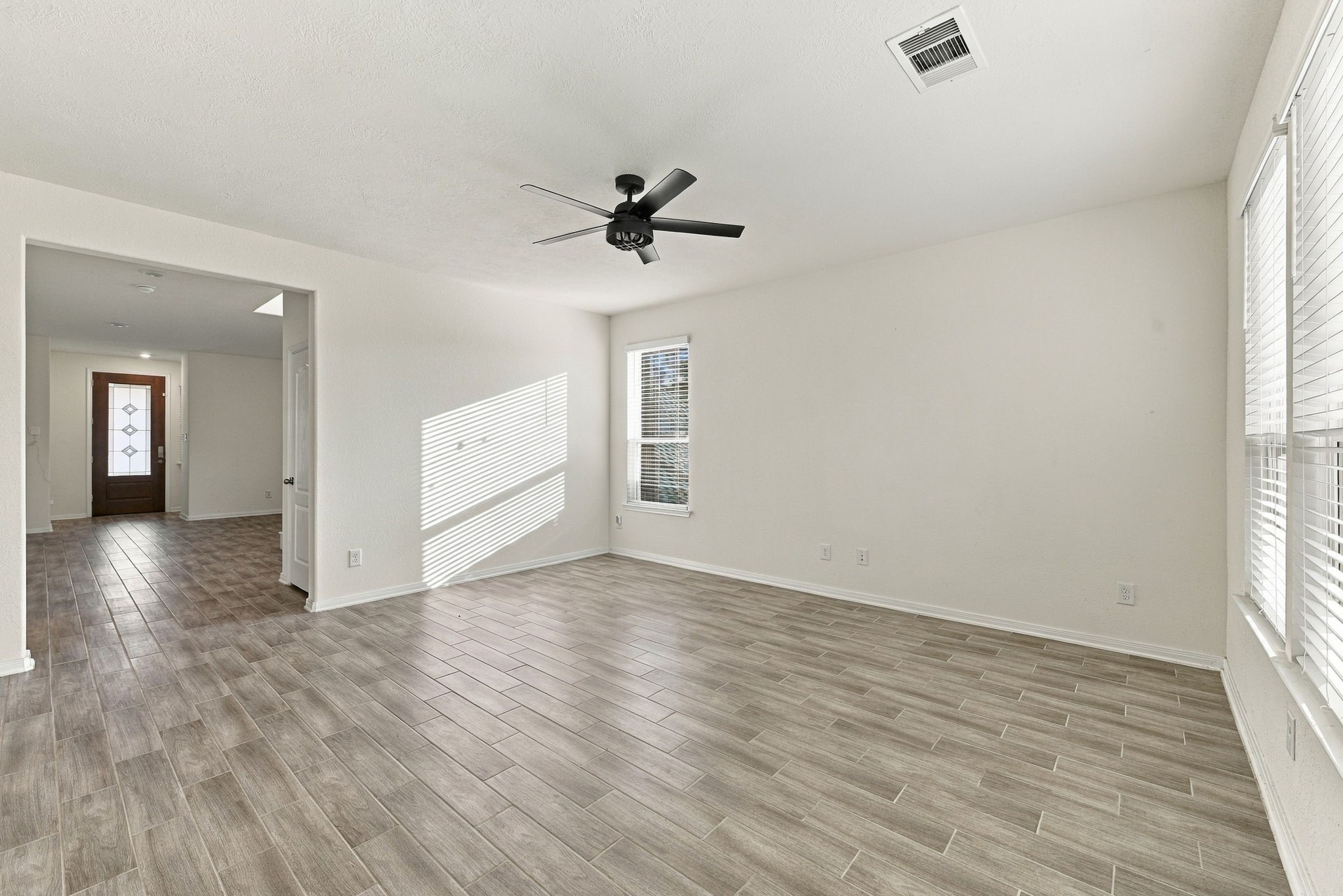 4214 Shady Palmetto Drive Property Photo 8