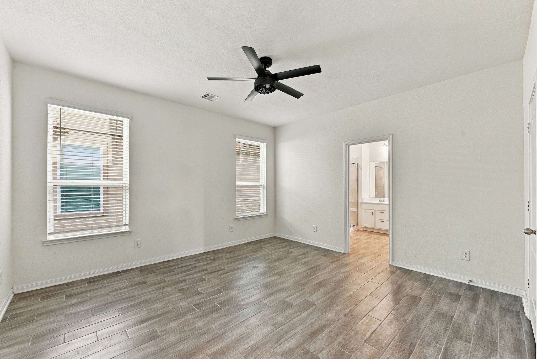 4214 Shady Palmetto Drive Property Photo 11