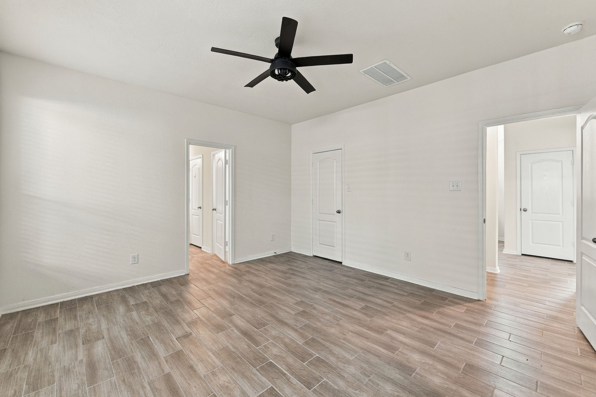 4214 Shady Palmetto Drive Property Photo 12